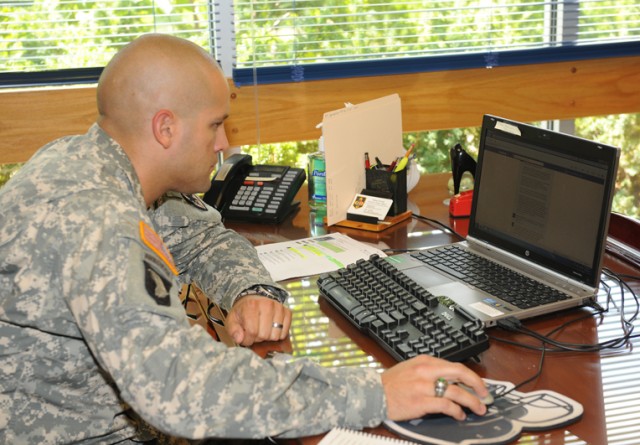 Like this! Fort Leonard Wood drill sergeant answers questions from