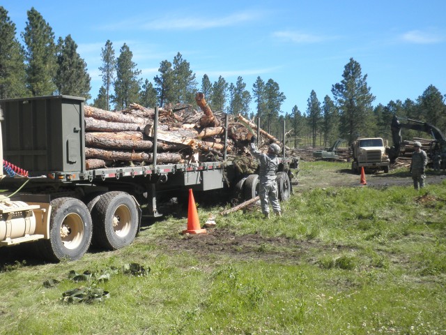 Army Reserve engineers reduce fire risks, help Native Americans in South Dakota