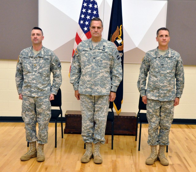 FORSCOM band commander's baton changes hands