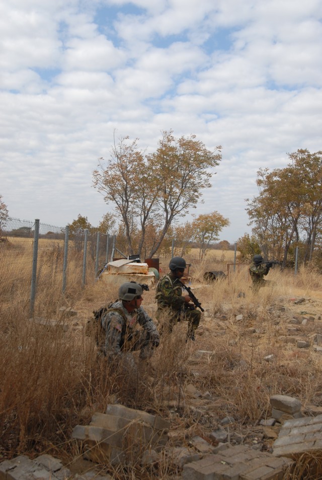 U.S., Botswana Special Forces train together