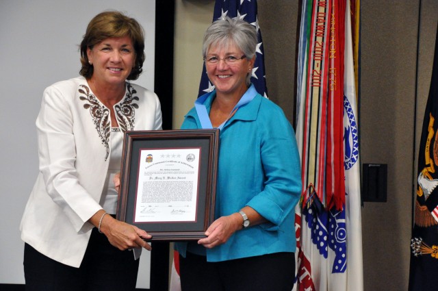 FORSCOM recognizes departing personnel chief and his wife