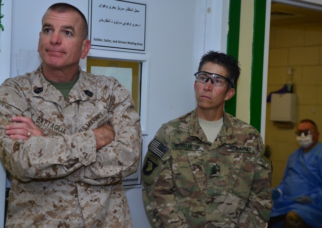 Senior Armed Forces NCO tours the DFIP