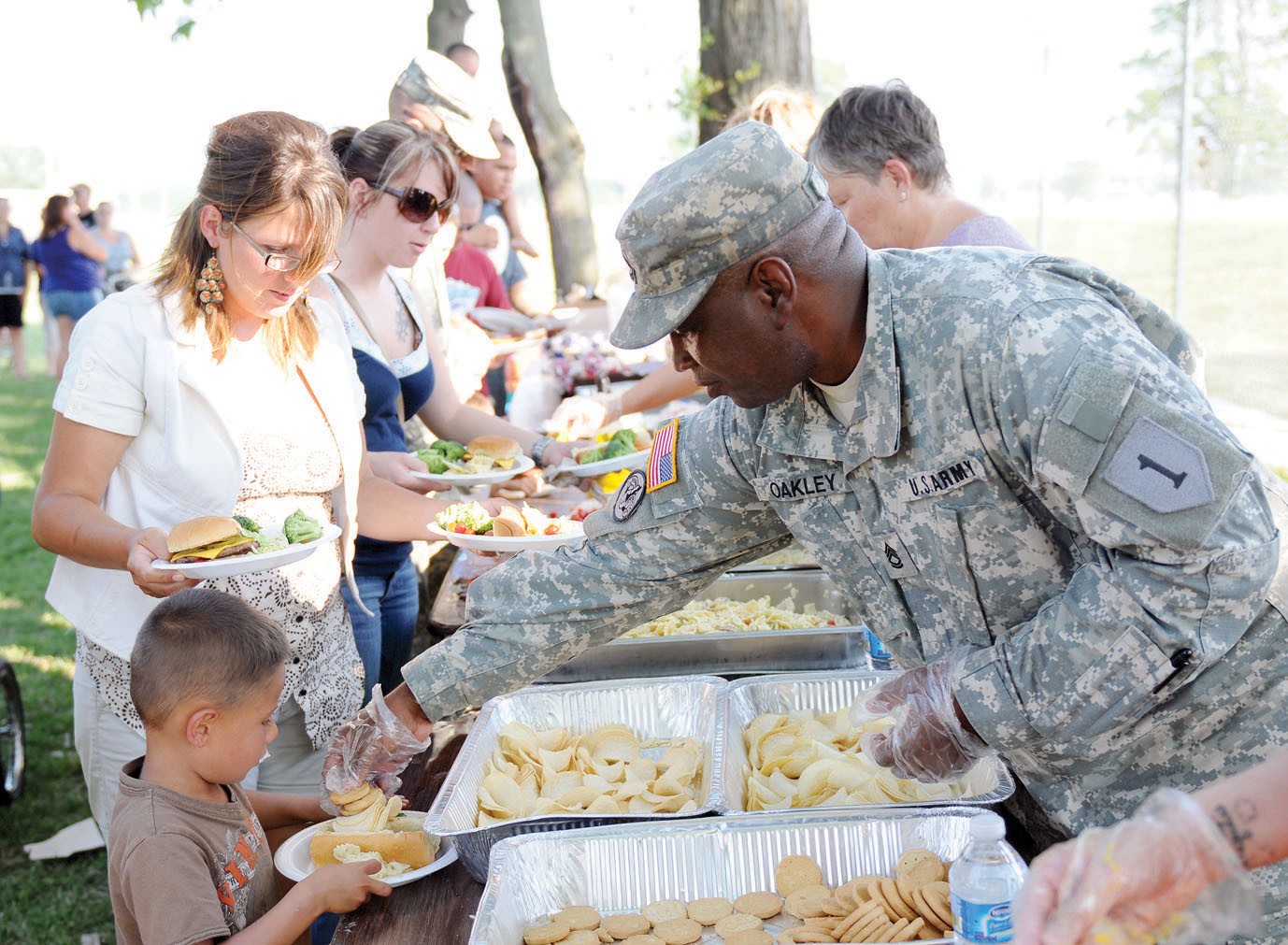 Families enjoy dinner, tour of recycling center | Article | The United  States Army