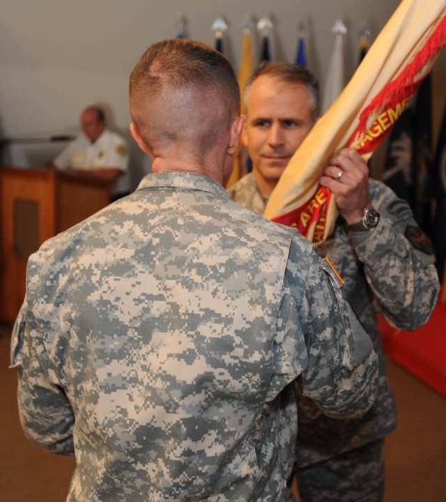 Shwedo takes command of U.S. Army Garrison Pohakuloa, Hawaii