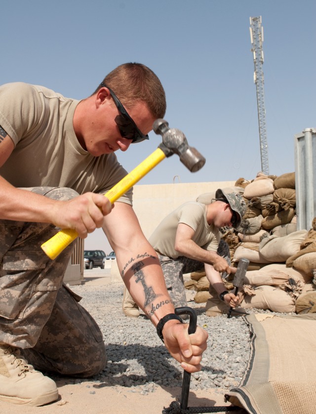 Seeing to the Details: Soldiers Form Force for Camp Buehring Tasks