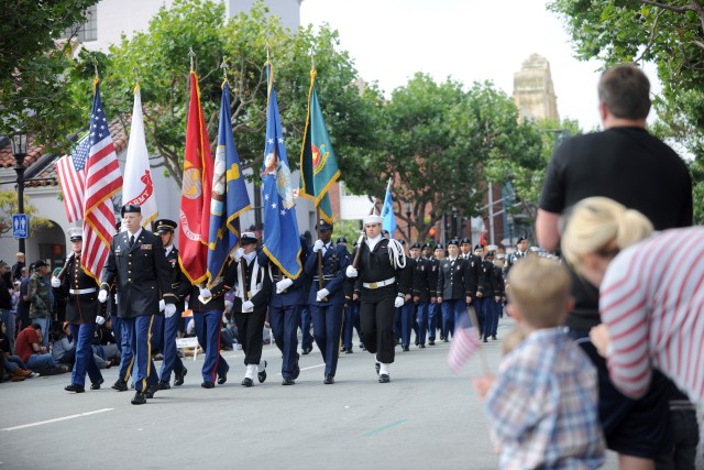 Service members step up for Independence Day
