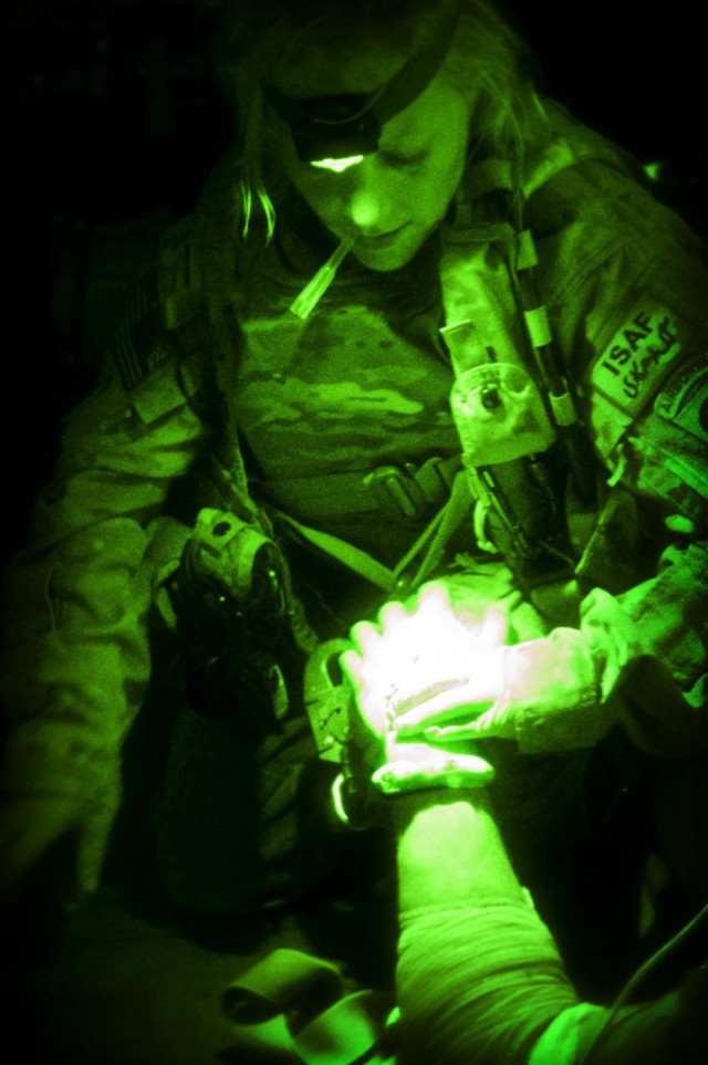 The best soldiers for the worst moments: Medevac flies day or night