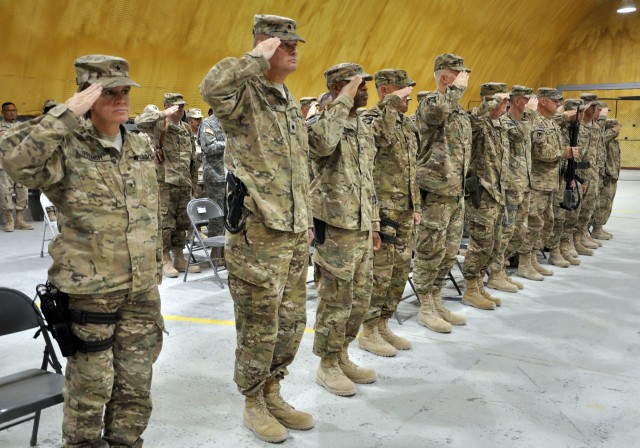 4-401st AFSB Changes Commanders