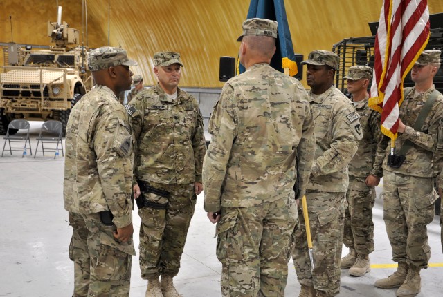 4-401st AFSB Changes Commanders