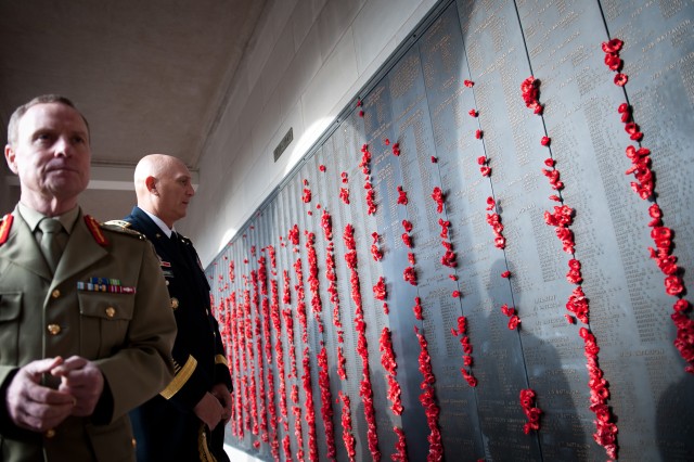 Odierno visits Australian War Memorial