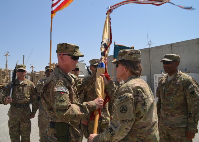 Critzer assumes command of the 401st AFSB