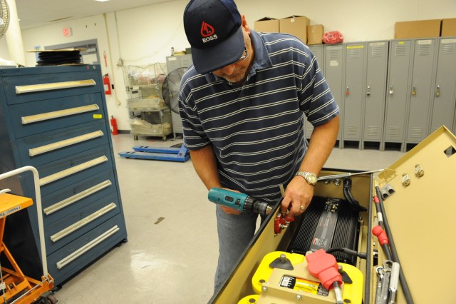 Making it new: ANAD machinists create equipment for Soldiers