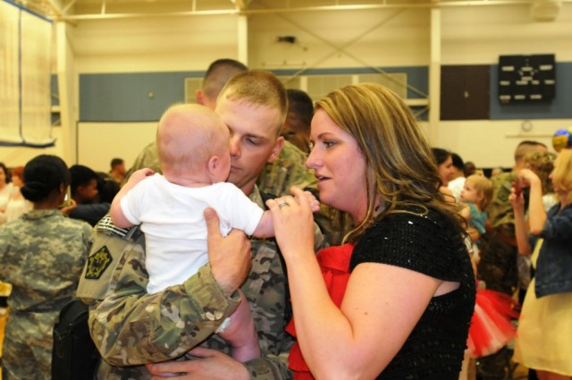 14th Engineer Battalion homecoming flights begin