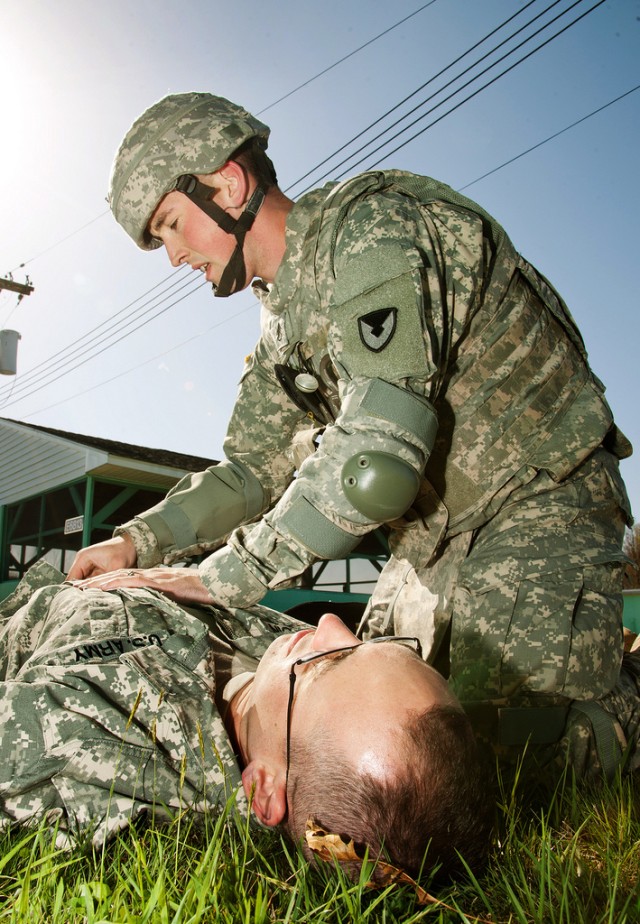 RDECOM NCO of the Year wins AMC competition