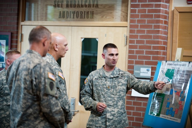 Odierno visits Joint Base Lewis-Mchord