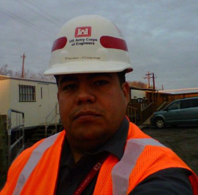 Spotlight on Galveston District Project Engineer Edgardo Perez-Cosme