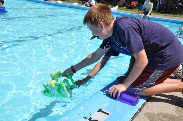 NSRDEC supports Land and Sea Robotics Camp