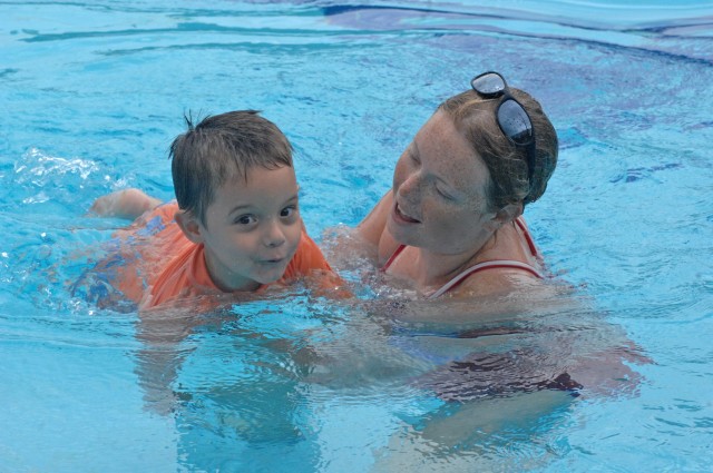 Yongsan kids learn useful life skills in water