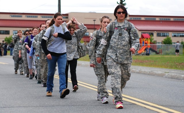 Paratrooper spouses play Army