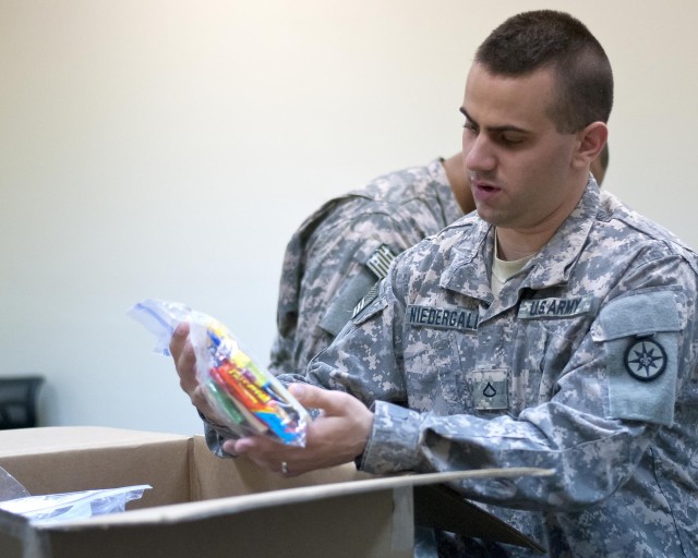 316th ESC soldiers receive care packages from home