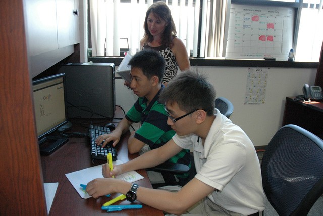 HIRED! teens gain IT experience filtering software at USASNEC