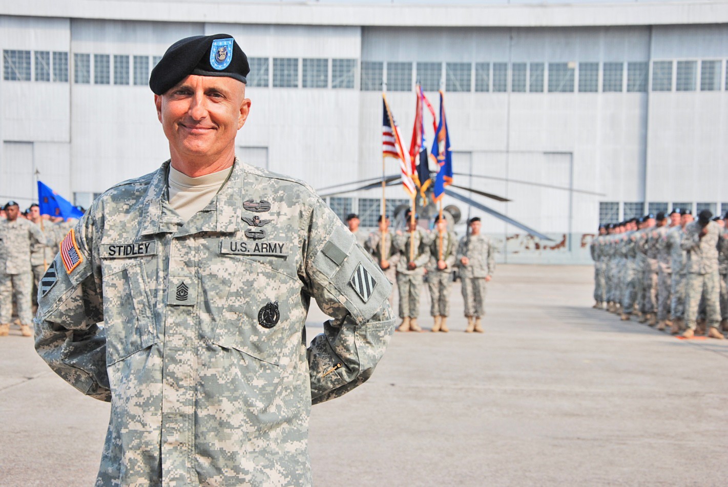 ミリタリー Walking U.S Army Sergeant 2000w_q95.jpg