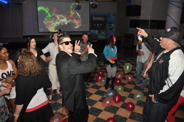 BOSS holds crazy '80s night