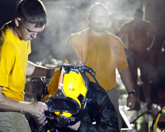Combat Divers Practice in the Deep Blue