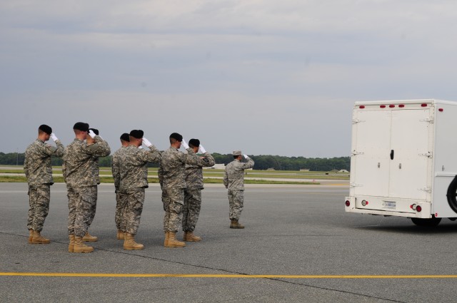 Old Guard Soldier honored to escort fallen Soldiers' remains