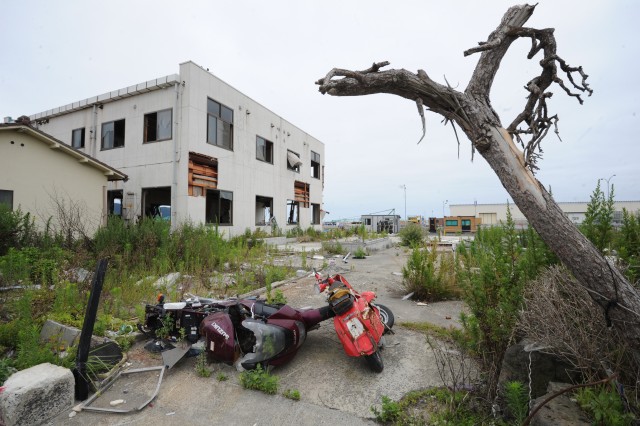 Keep hope alive: Camp Zama volunteers help with ongoing clean up efforts in Tohoku