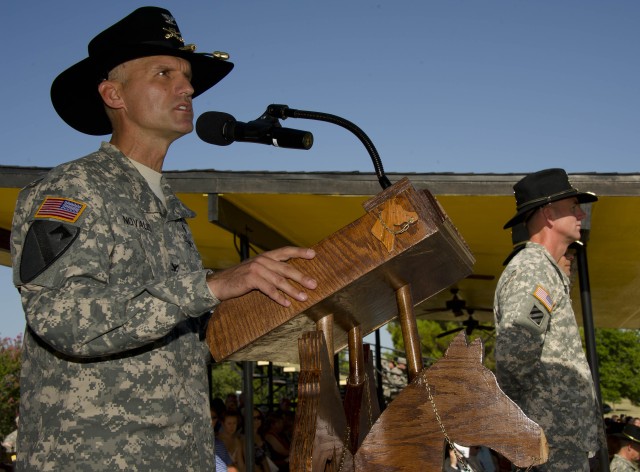 1st Air Cavalry Brigade changes command