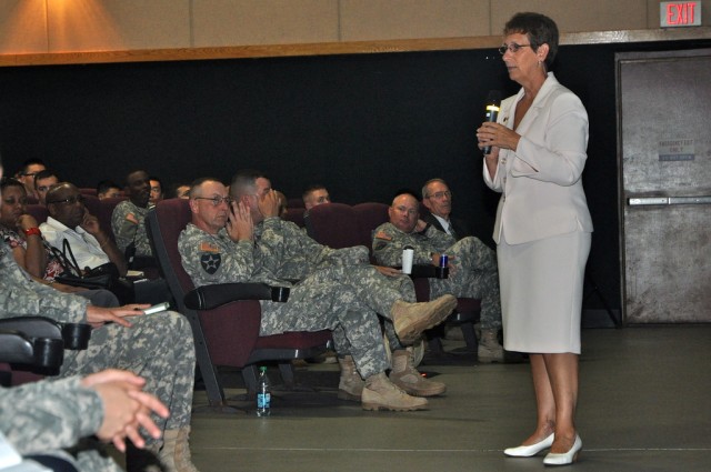 IMCOM-Pacific region director leads town hall