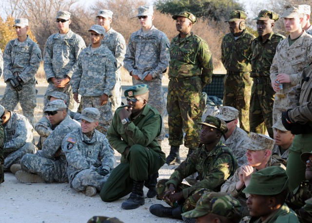 Training at Southern Accord 2012 demonstrates strong partnership between U.S., BDF