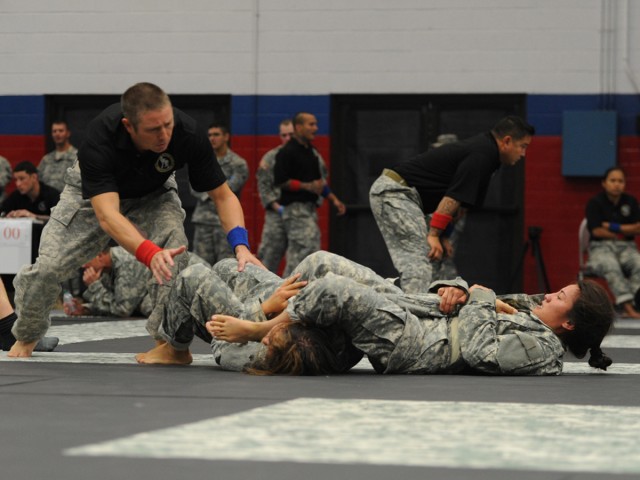Eighth Army competes in Combatives tournament