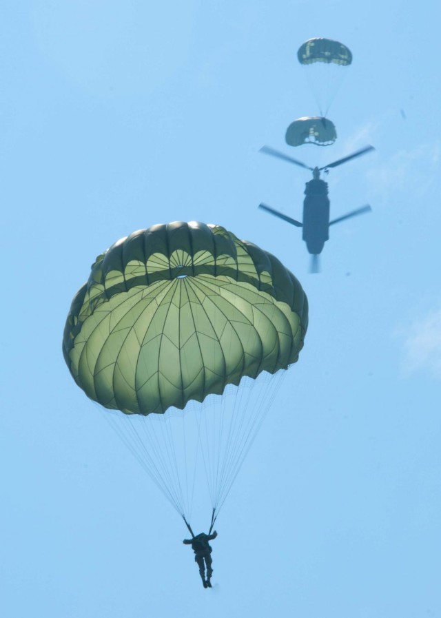 Leapfest challenges paratroopers