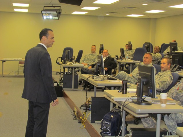 Soldier students train at Huntsville Police Department