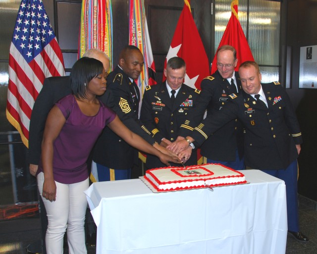 First Army Receives Superior Unit Award