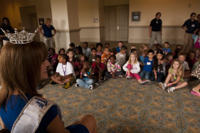 Miss North Carolina visits with military children at Yellow Ribbon