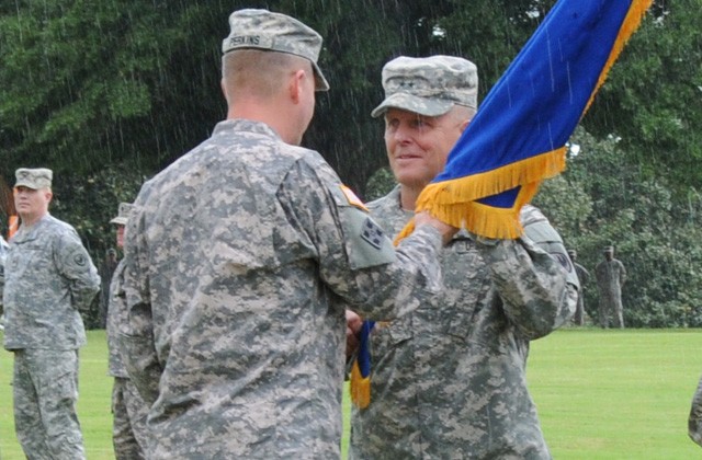 Mangum assumes command of USAACE