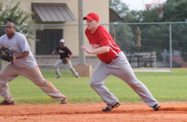 Misfits win softball post championship
