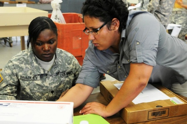 Push it forward: Human Resources soldiers train to process mail