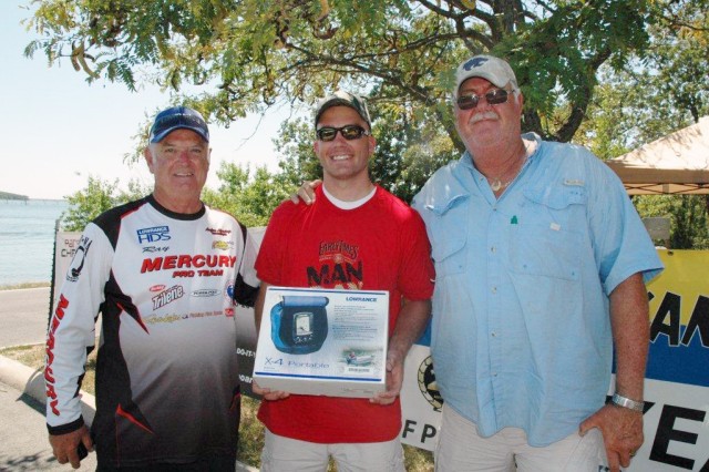 'Angling' for fun: vets take service members fishing at Corps Lake in thanks for their service