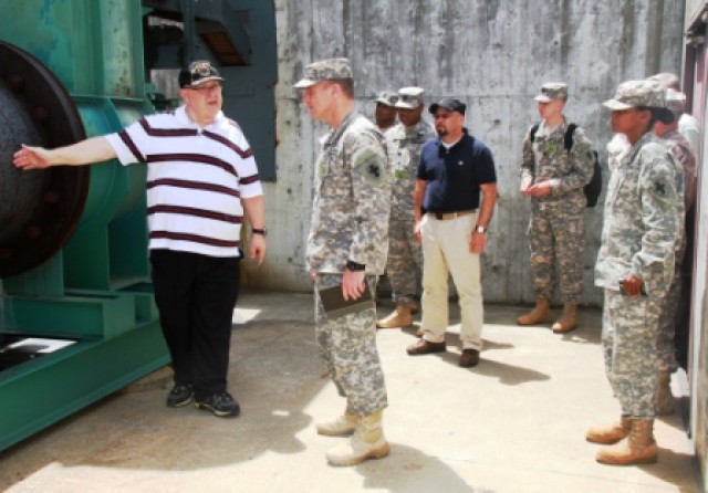 8th Theater Sustainment commander visits 83rd Ordnance Battalion Soldiers in Kure