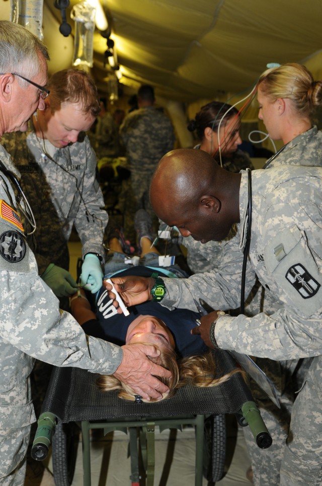 325th Combat Support Hospital flawless during USARPAC MEDEX 12