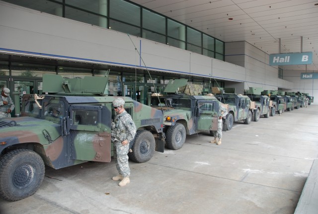 Louisiana Guard members staged, ready to respond, support community as Hurricane Isaac makes landfall