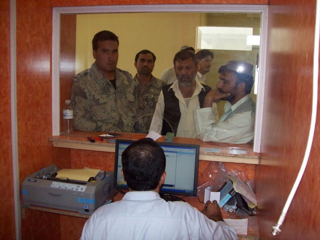 18th FMC helps open Afghan bank branch