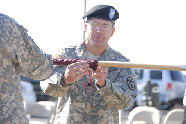 Fort Bliss' Mendoza Clinic gets first commander