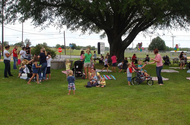 Picerne celebrates passing of summer during Ice Cream Social