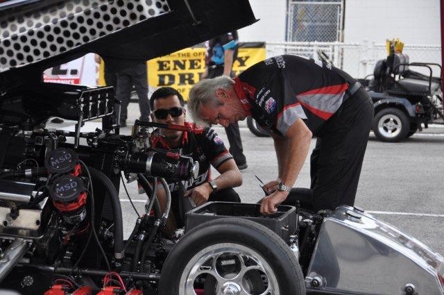 Soldiers, NHRA race team swap roles