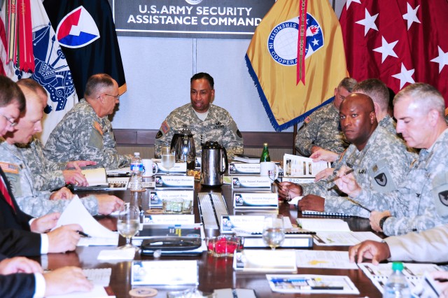 AMC Commander Visits USASAC | Article | The United States Army